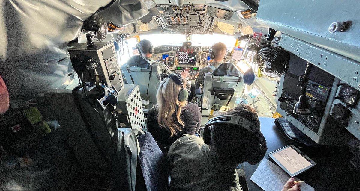 Kelly Vaughen tweet media