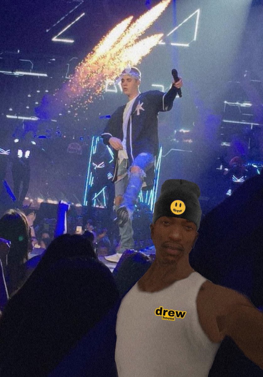 torreshojas's tweet photo. Mi mamá: Quién vendió el carro? 

Yo en el concierto de Justin Bieber: https://t.co/Vy1wo9utJc