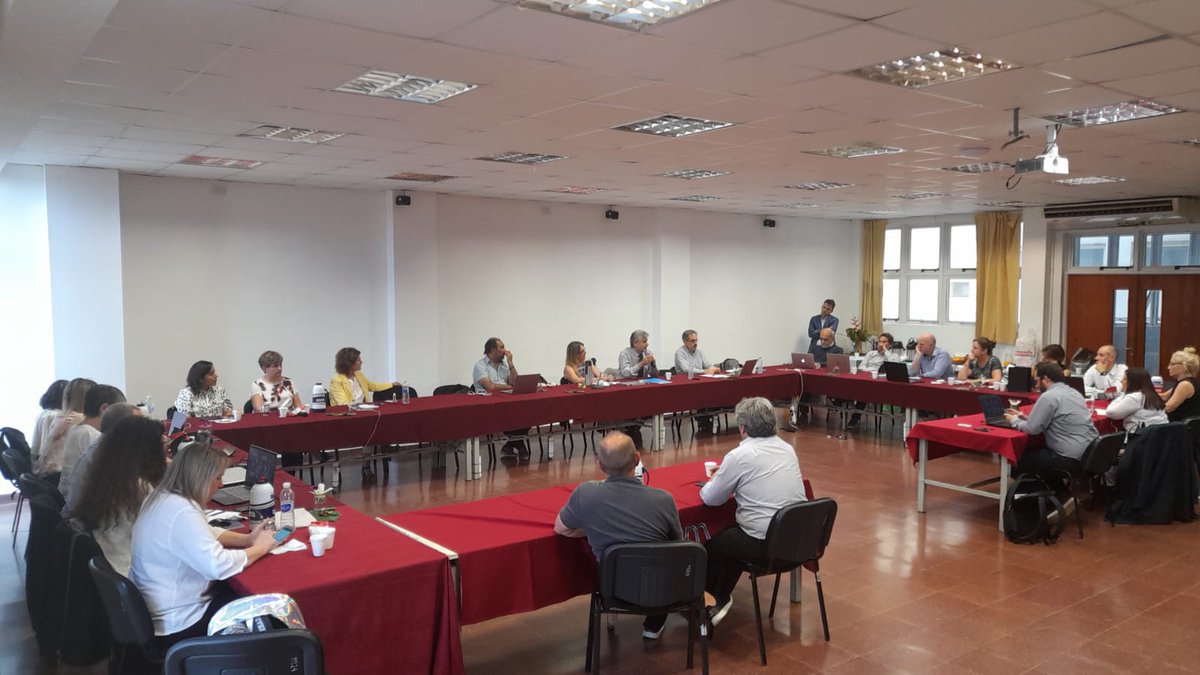 CodesocOK's tweet photo. 👉 Hoy el Ministro de Ciencia, Tecnología e Innovación, Lic. Daniel Filmus  y el Secretario de Políticas Universitarias, Cdor. Oscar Alpa  formaron parte del panel de apertura junto a la Rectora de la #UNaM. Mgter. Alicia Bohren. https://t.co/1uKB6JtEl2