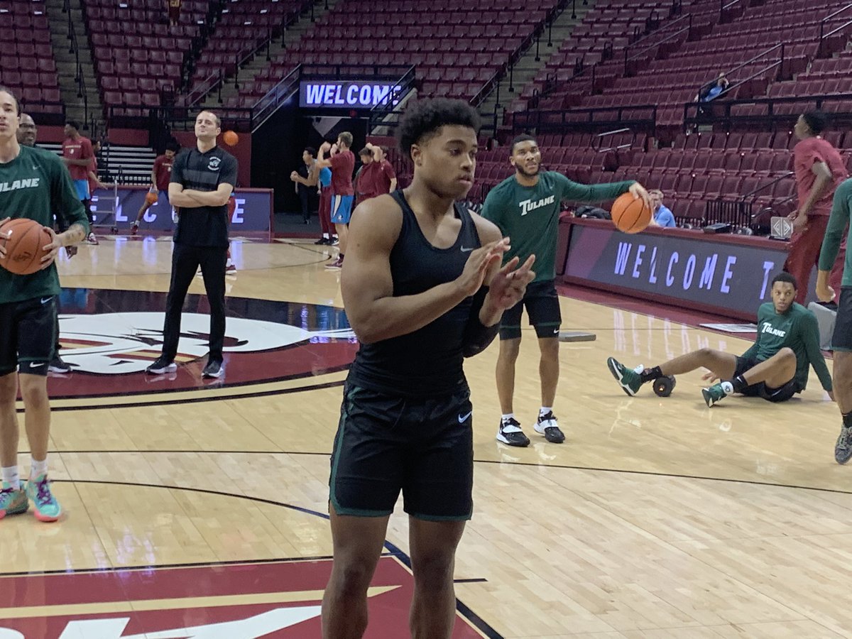 GreenWaveMBB's tweet photo. Pregame vibes from FSU. #RollWave 🌊 https://t.co/kFfwqEp1iY