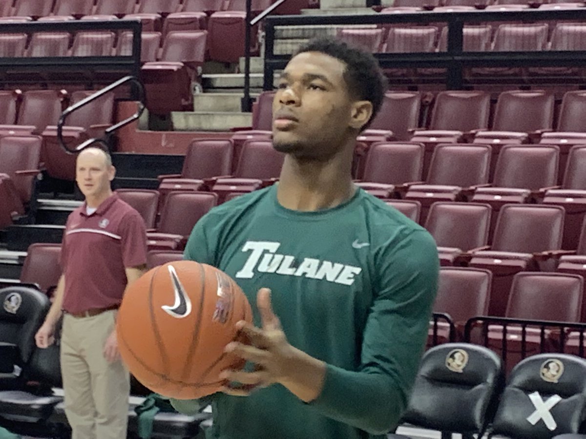 GreenWaveMBB's tweet photo. Pregame vibes from FSU. #RollWave 🌊 https://t.co/kFfwqEp1iY