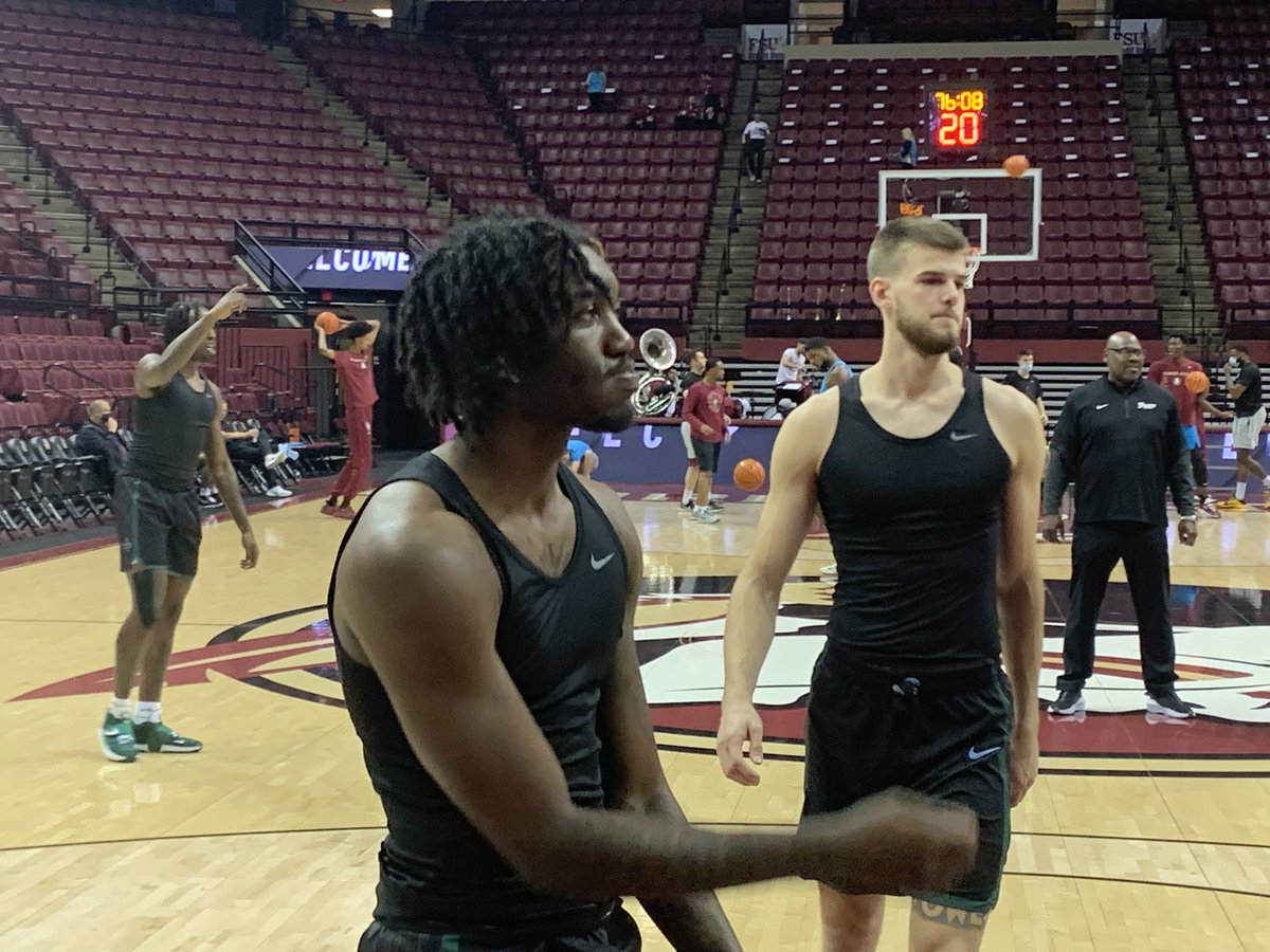 GreenWaveMBB's tweet photo. Pregame vibes from FSU. #RollWave 🌊 https://t.co/kFfwqEp1iY