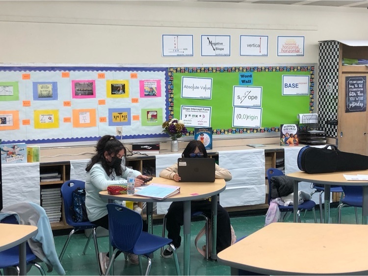 The learning doesn’t stop at 2:40 at WHMS. Here Ms. Klein supports students in extra help after the end of the school day. Commitment from students to succeed and teachers to ensure success. @whufsdrams #RamResolve <a href="/smurrayLB/">Sean Murray</a>