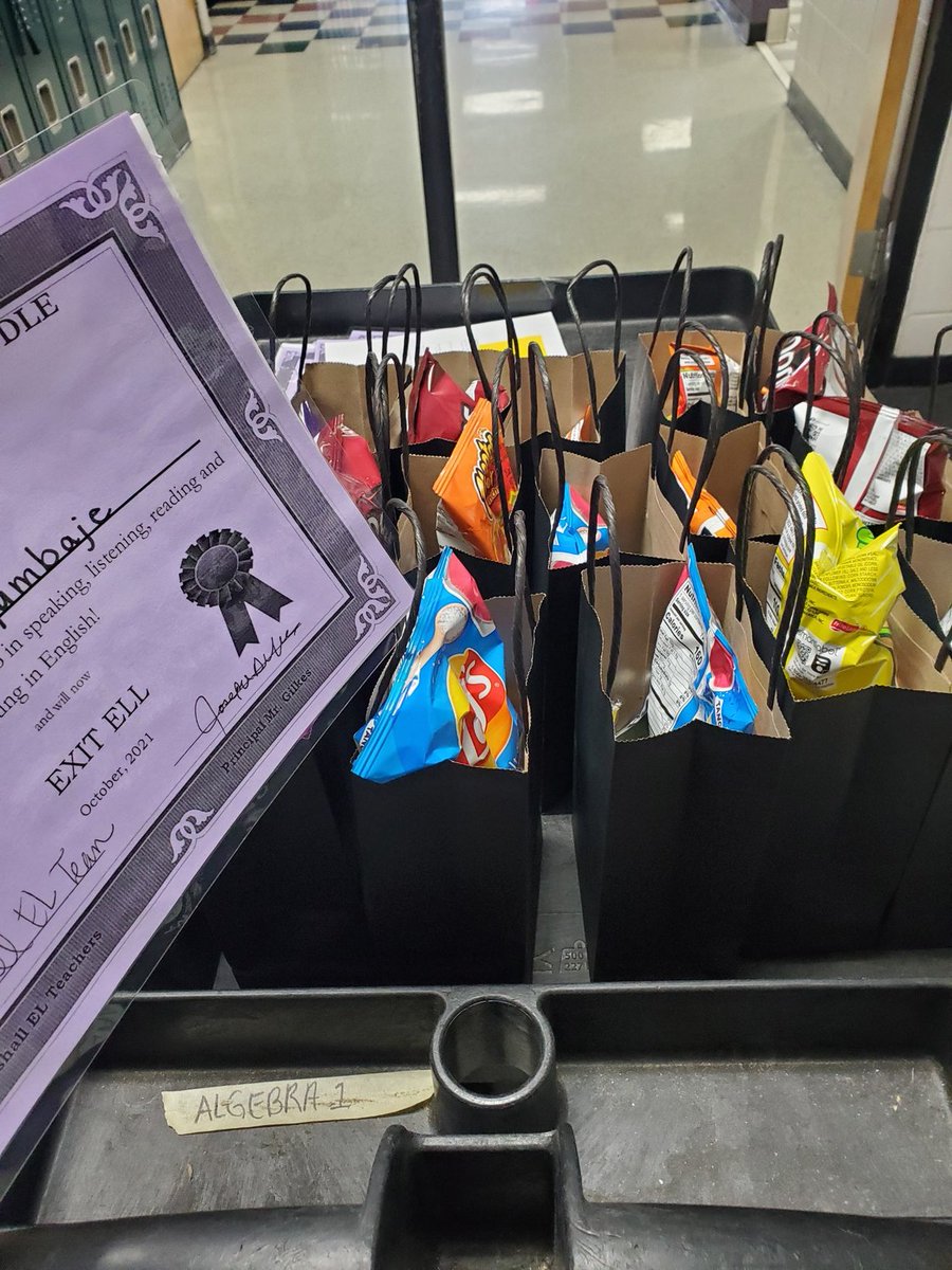 So many good things going on <a href="/ItsallThurgood/">Thurgood Marshall Middle School</a>! We celebrated the Amazing 18 today! 18 students Exited EL!!!!👏👏👏 <a href="/MNPS_EL/">MNPS EL Office</a>