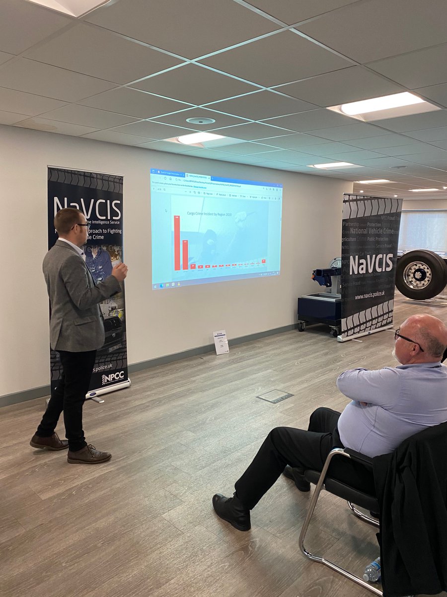 NaVCIS_UK's tweet photo. Yesterday #NaVCISFreight hosted a Police #cargo #crime awareness training day at @BPW_UK with our partners from @RHANews @TT_Club @Roadchef @MapleSecurity @AntevorteGroup @warkspolice @Kuehne_Nagel @nmu1982 - to find out more about our work contact us https://t.co/PIPHg76UNw