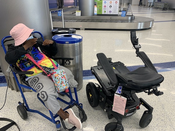 We’re demanding that Congress pass the Air Carrier Access Amendments Act. For Engracia and the 29 people per day who have their wheelchairs damaged or destroyed while flying. Join us.  #JusiceForEngracia #DisabilityTwitter domesticemployers.org/were-demanding…