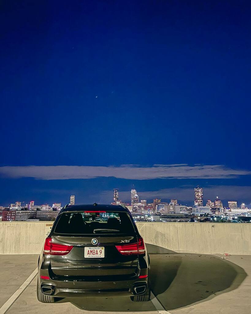 bunnysat's tweet photo. Bye Boston!  #bmwx5msport https://t.co/qERU5PPUnQ https://t.co/CRuG4FXsET