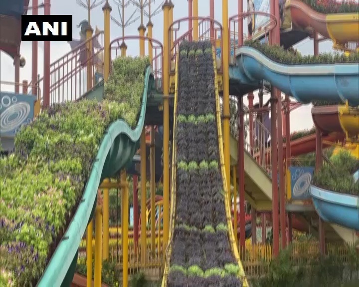 Maharashtra A water park has been revamped into a flower park in