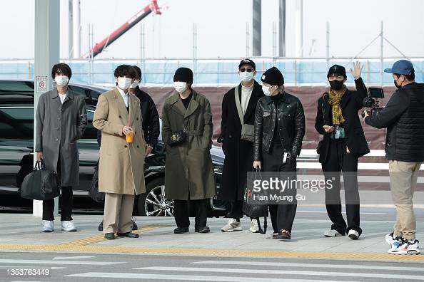 18th Nov, 2021. BTS leaves for U.S. Jin (R) and Jungkook, members of South  Korean boy group BTS, arrive at Incheon International Airport, west of  Seoul, on Nov. 17, 2021, to head