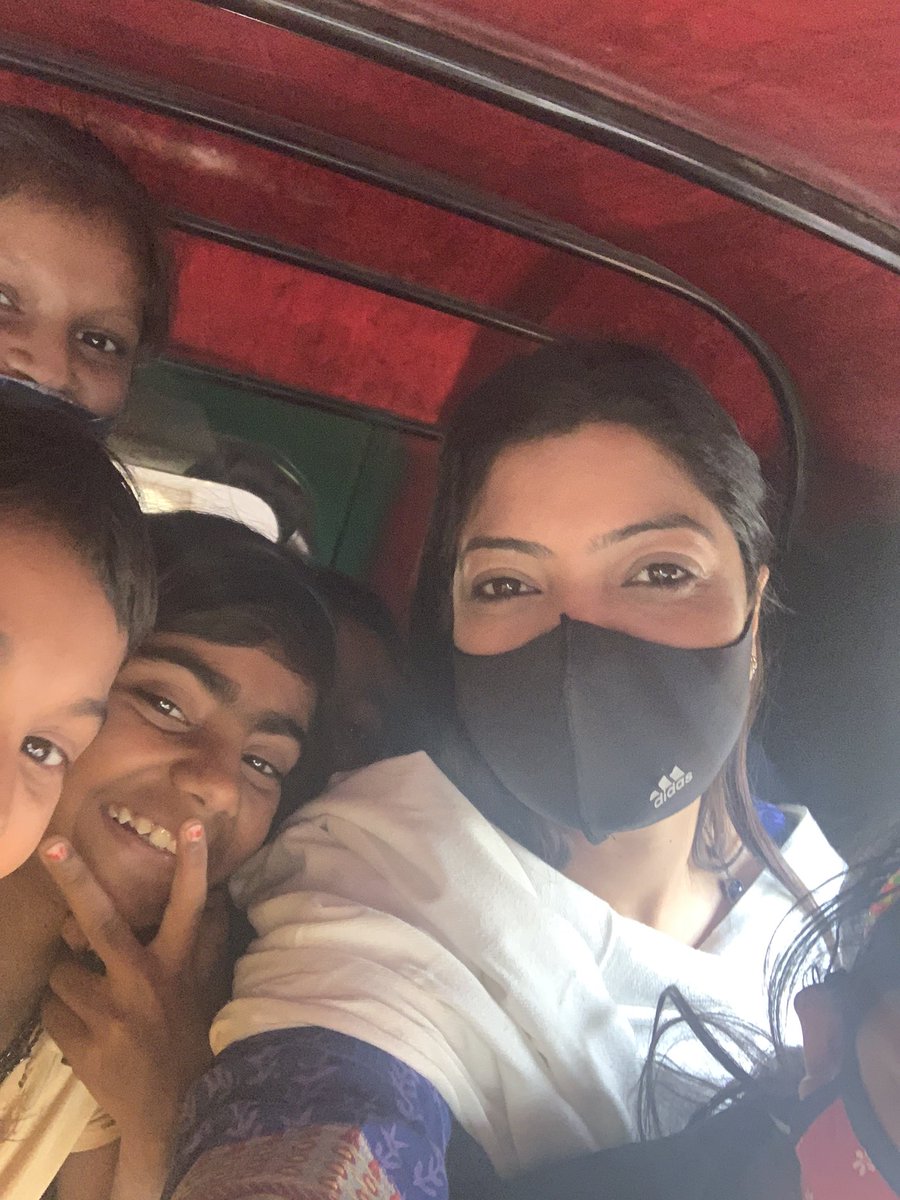 SoniaLRana's tweet image. #shopping #lunch #autoride #upcomingevent #preparation