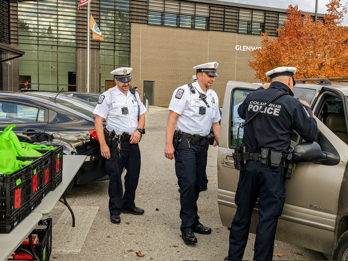Columbus Police Zone 3 (@cpdwestside) on Twitter photo We were #thankful to expand the "Cops and Gobblers" partnership with <a href="/StarfishAssign/">Starfish Assignment</a> to the West Side this year. For your <a href="/columbuspolice/">Columbus Division of Police</a> officers, improving quality of life doesn't just mean rounding up bad guys- it also means extending our hand to neighbors in need. We were #thankful to expand the "Cops and Gobblers" partnership with <a href="/StarfishAssign/">Starfish Assignment</a> to the West Side this year. For your <a href="/columbuspolice/">Columbus Division of Police</a> officers, improving quality of life doesn't just mean rounding up bad guys- it also means extending our hand to neighbors in need.