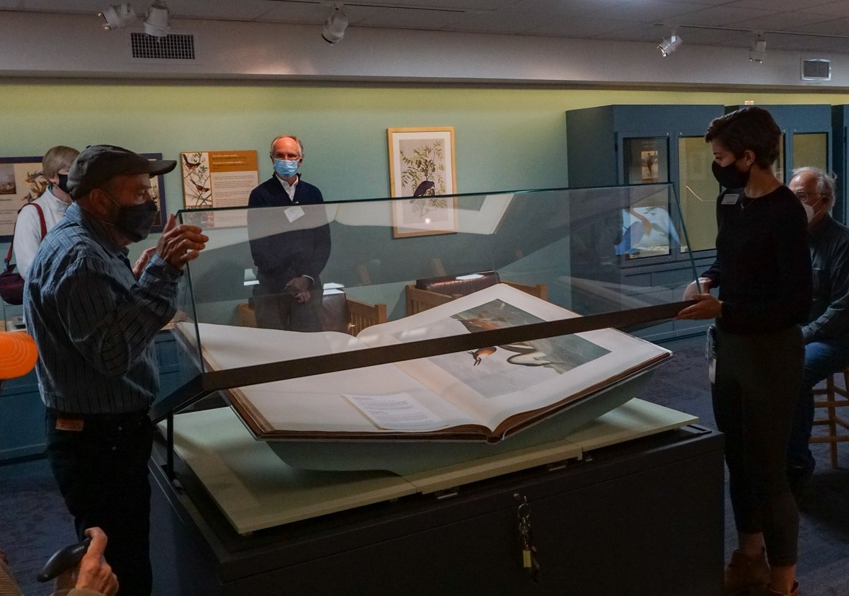 #DYK we hold the largest and 2nd most 💰💰💰 book in the world? (Audubon’s Birds of America)
#DYK we turn one of its huge pages each month? (For preservation)
#DYK it’s on display in our Extraordinary Ideas exhibition?
Now you do. Check it out on your next visit. 🦃📖
