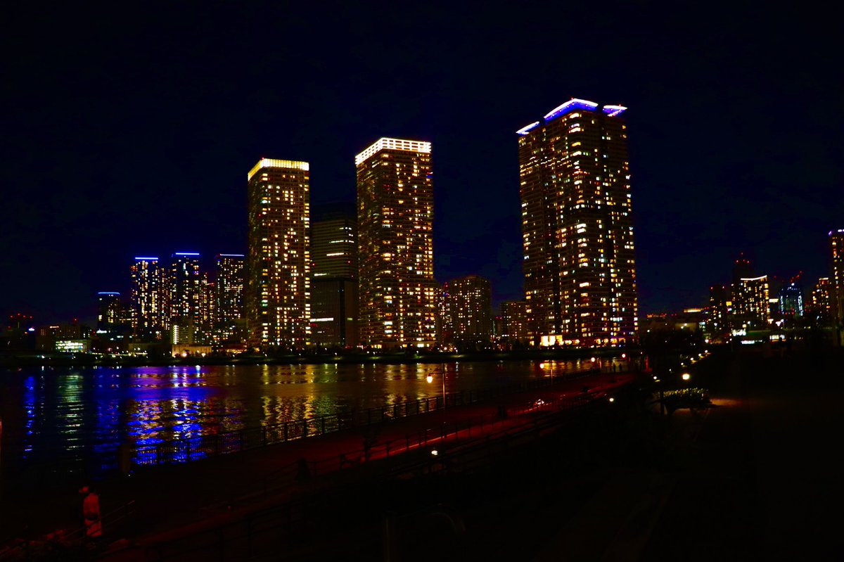 yu208488's tweet photo. 春海橋公園からの夜景
#キリトリセカイ https://t.co/Ls3VGsKwFD