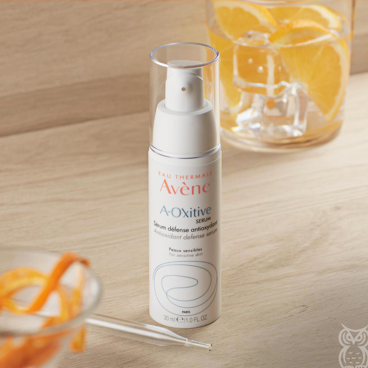 solosanborns's tweet photo. Dale un aspecto liso y luminoso a tu rostro con ayuda de #AOxitive Suero y aprovecha el 15% de descuento en la gama anti-edad de #Avéne. https://t.co/KveGKLv5ZN https://t.co/Lpdu5giY3r