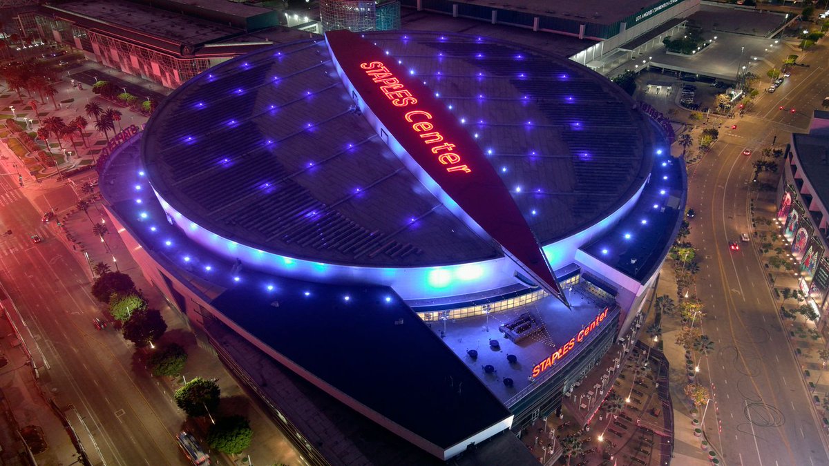 NftNorge's tweet photo. SPATLES CENTER bytter navn til https://t.co/0of6eXqOQx, hva synes dere? 

#StaplesCenterForever #StaplesCenter #Crypto https://t.co/AaO4vOCtjf