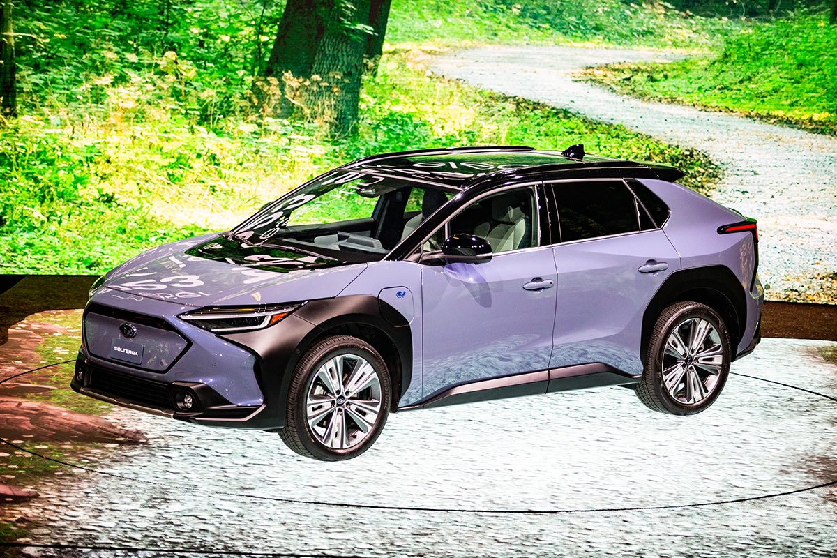 AutoMobilityLA's tweet photo. Big launches today on #AutomobilityLA starring:
Ocean by @FiskerInc 
Solterra by @subaru_usa 
Five by @Mullen_USA 
Sportage Hybrid by @Kia https://t.co/5f1AtimdR3