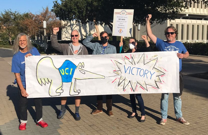 LisaAlv54738138's tweet photo. When we fight, we win! @UCAFT  #WeTeachUC https://t.co/pSKjFlXfDR