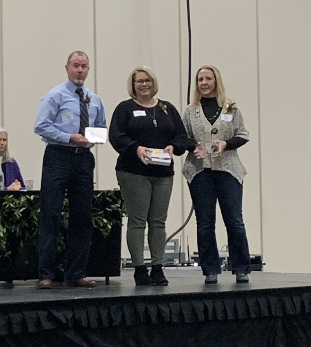 SCMainstreeters's tweet photo. Congratulations to our Educational Support Staff winners! We appreciate you! #LEEA2021 https://t.co/cslJLNuz4j