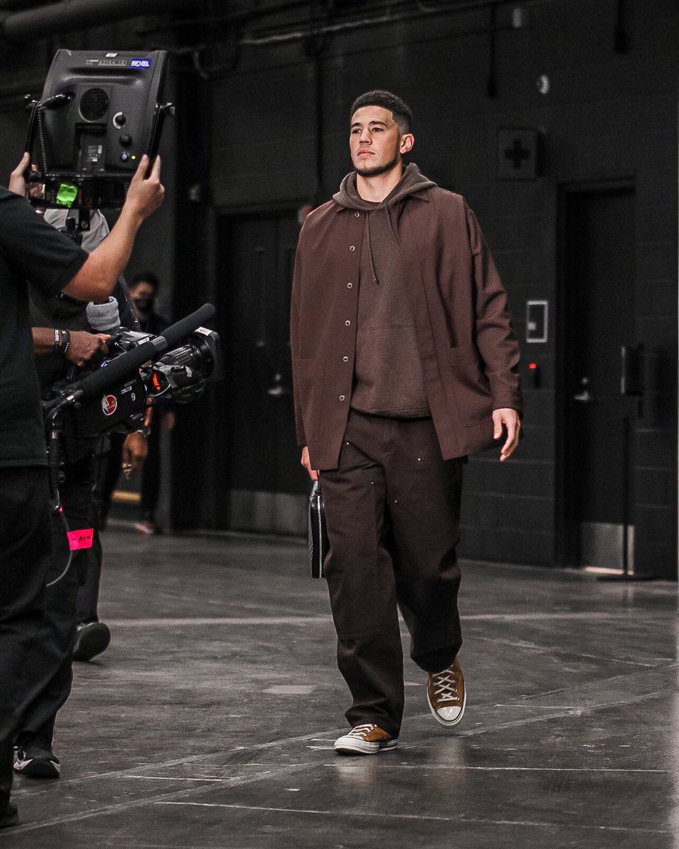 Shooting my first NBA game tonight 🚀

Suns looking for 10 straight Ws

<a href="/DevinBook/">Book</a>