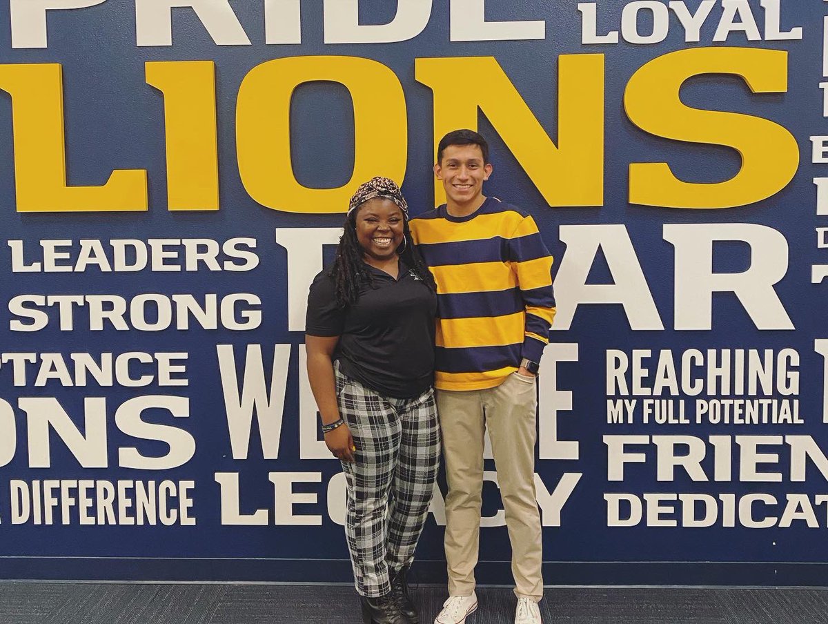 tamuc_sga's tweet photo. A heartfelt goodbye to President Jasmine Williams, and a huge congratulations to our new President - Peter Rios! ๐ฆ Weโve cherished the time with President Williams and know that President Rios will do great things. #tamucsga #tamuc #sga https://t.co/5pdtO5htj6