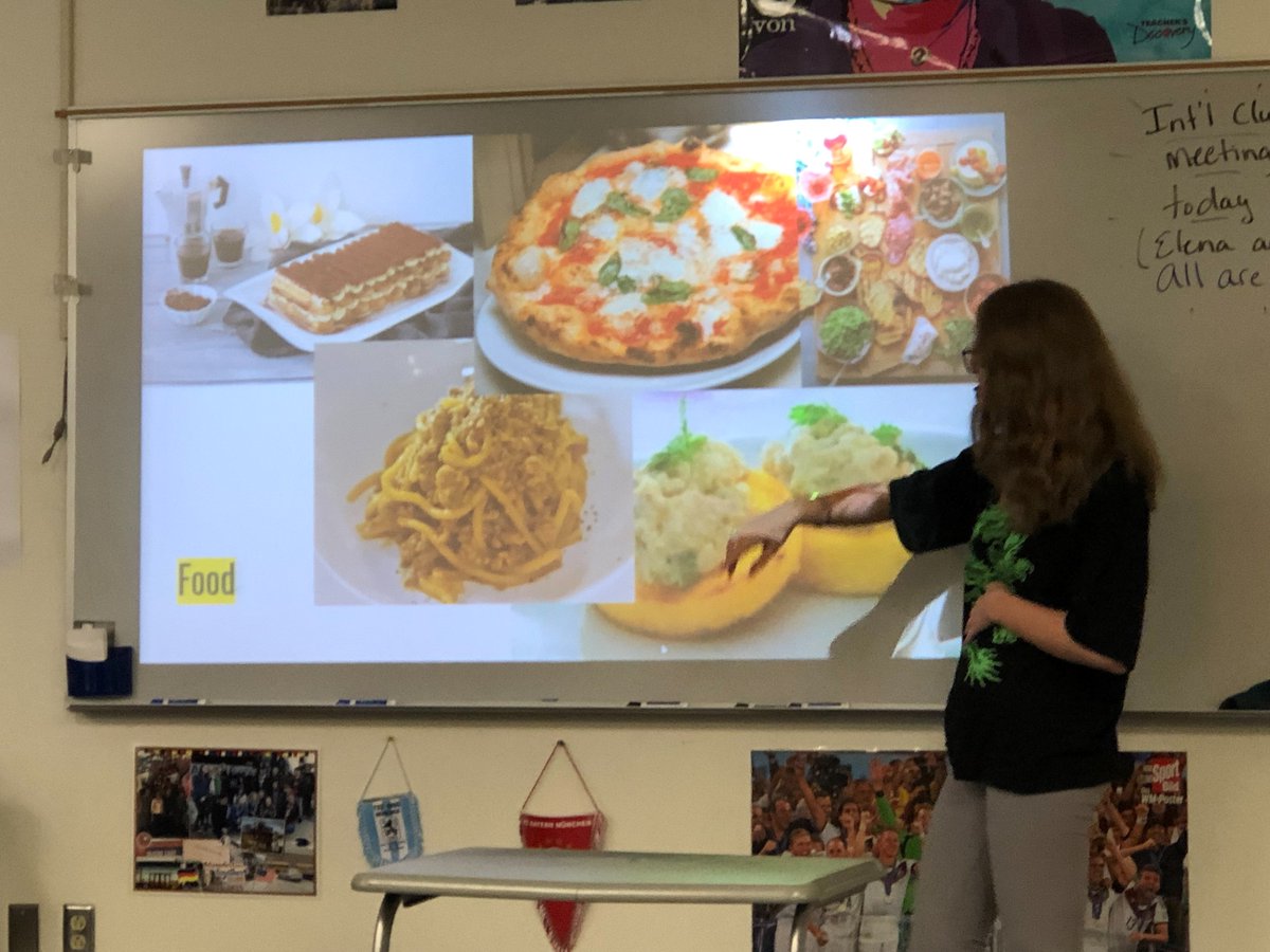 IntlClub_ONW's tweet photo. We had a fun time today after school learning about Italy from our exchange student, Elena. Then we got in the spirit of Thanksgiving by decorating the WL with different ways to say "Thank you" around the world! @OlatheWl @ChrisZuck @ONWRavenNetwork @APKHilliard https://t.co/WcVxHuhfsz