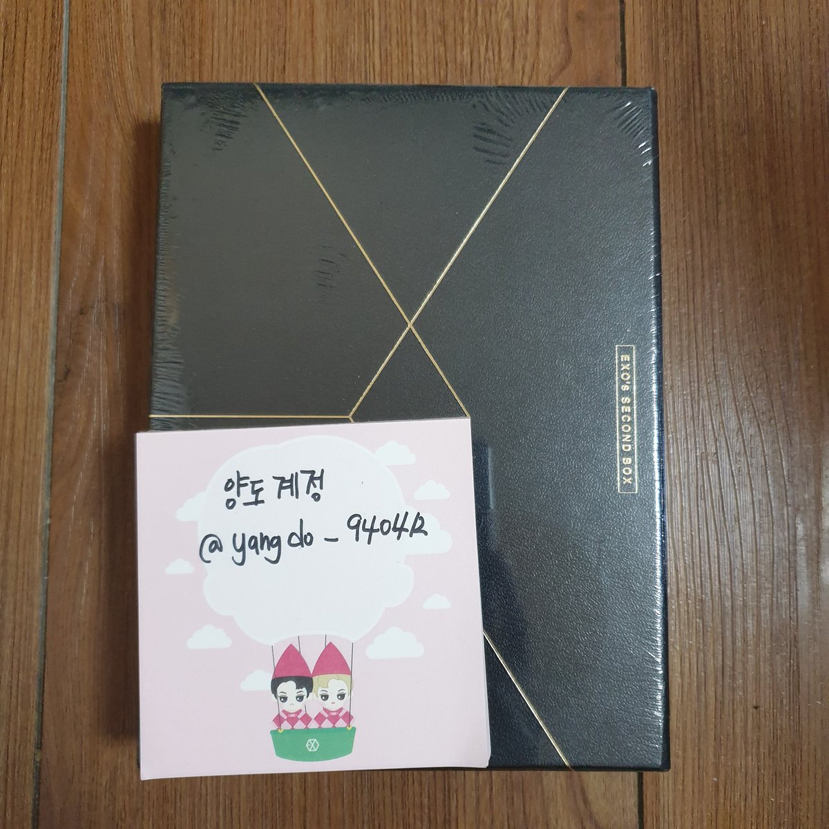 yangdo_940412's tweet photo. exo dvd photobook 
엑소 딥디 포토북 양도
각각 1.0 + 배송비
only korea address
only korea account

secondbox not open
#exo #exodvd #exophotobook #엑소 #엑소포토북 #엑소콘서트 https://t.co/wTuJrJgezU https://t.co/KtkXSPYFmD