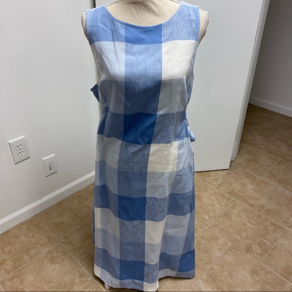 CatPurry's tweet photo. So good I had to share! Check out all the items I'm loving on @Poshmarkapp #poshmark #fashion #style #shopmycloset #jjill #freepeople #stopstaring: https://t.co/x37U6VG4cC https://t.co/HyMUA2i2xP