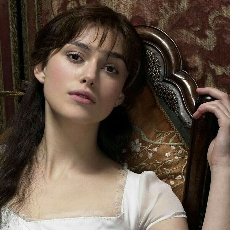 bansheediana's tweet photo. Si tu novia es la prima favorita de Sirius, es castaña y fue borrada del árbol familiar de los Black, no es tu novia, es la mía <3 https://t.co/lyQLMnSE5K