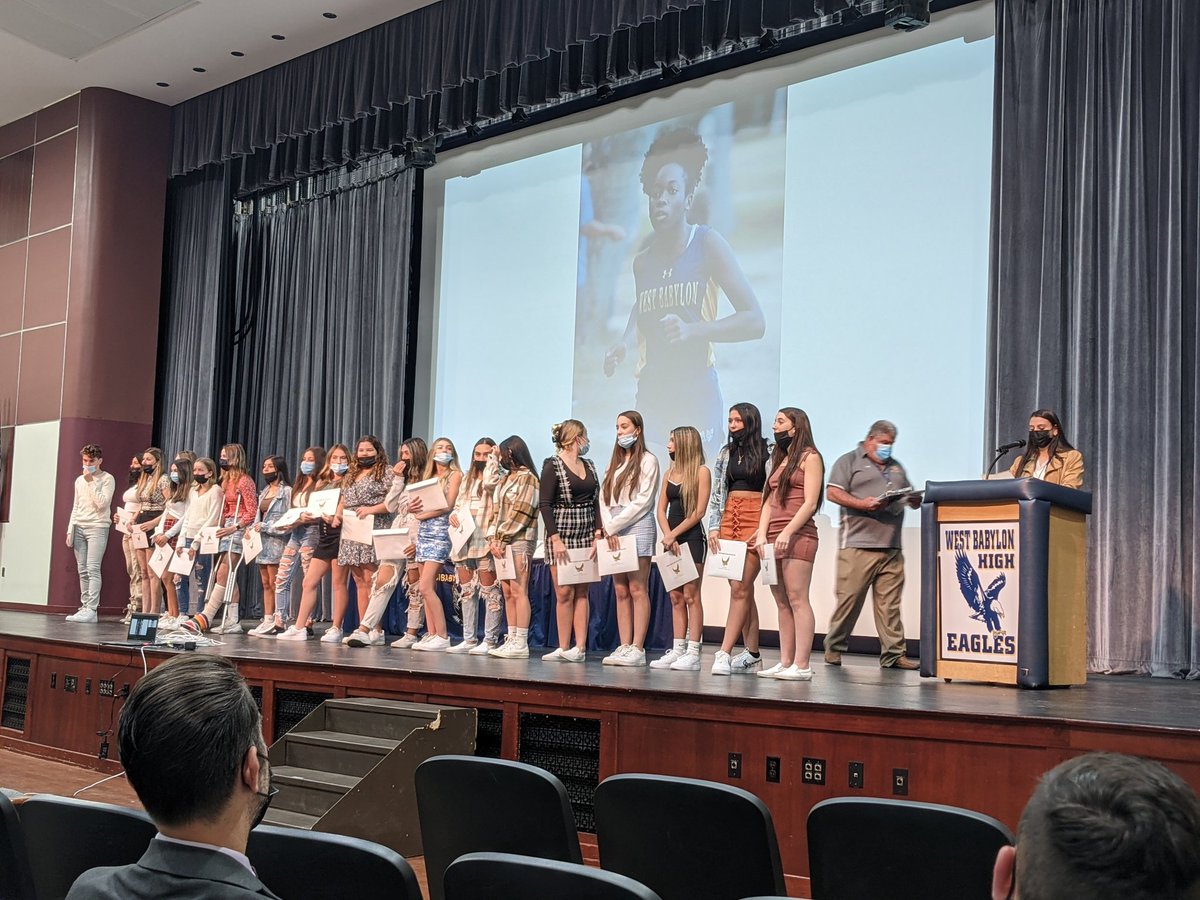WBSeniorHigh's tweet photo. Fall Sports Awards 2021!! Thank you to Mr. Howard, our coaches, our sports parents and all of our student athletes!! 

In addition, congratulations to our Fall Varsity Teams who are ALL Scholar Athlete Teams!! https://t.co/IUrWkmcQV2