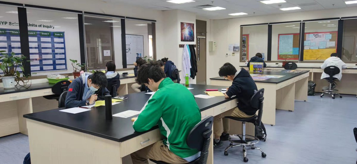 And their off… the Waterloo Math Competition is in full swing at #scispudong!  #Go_Dragons!