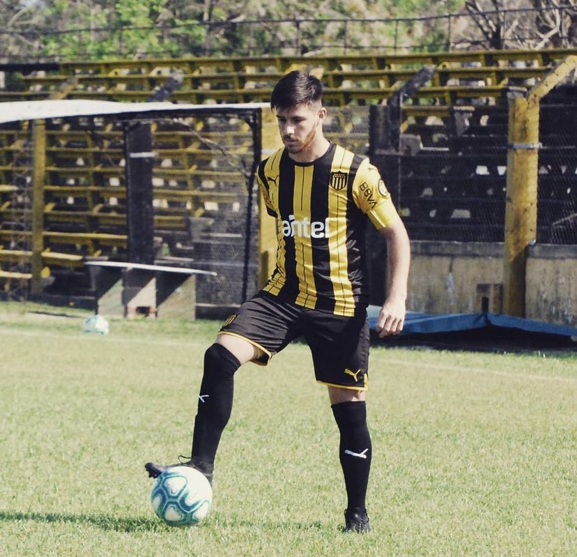 WilsonMendez86's tweet photo. Jairo O’Neill, lateral izquierdo, 20 años, capitán de Tercera División fue ascendido al plantel principal de @OficialCAP. Jugador de mucho temperamento, formado en la entidad aurinegra https://t.co/XTNHP0wnbH