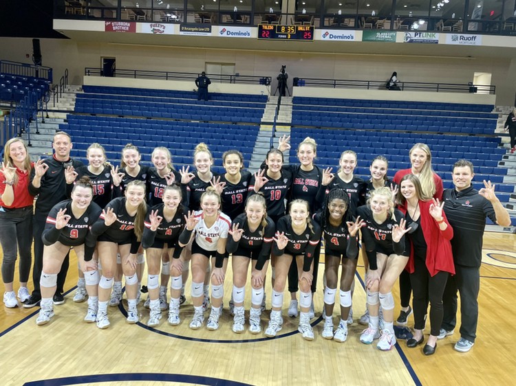 klinbl01's tweet photo. Finished regular season outright MAC Champs, going 27-3, this group is doing things and we ain't done yet!!! https://t.co/pjDD8vgAeB