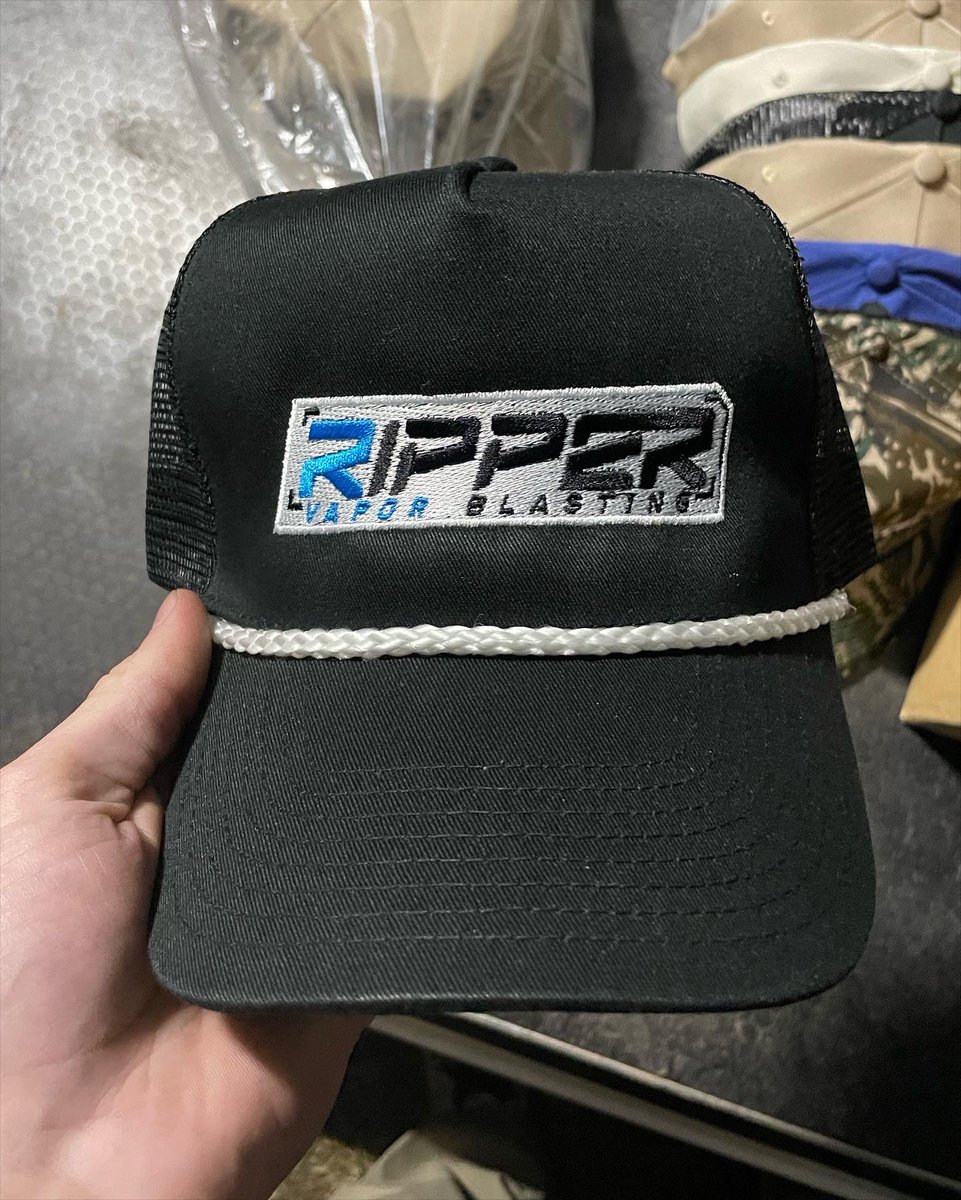 ripper822's tweet photo. Fresh merchhhh available now! $20 dm me to place your order! https://t.co/4rINbq9hjH