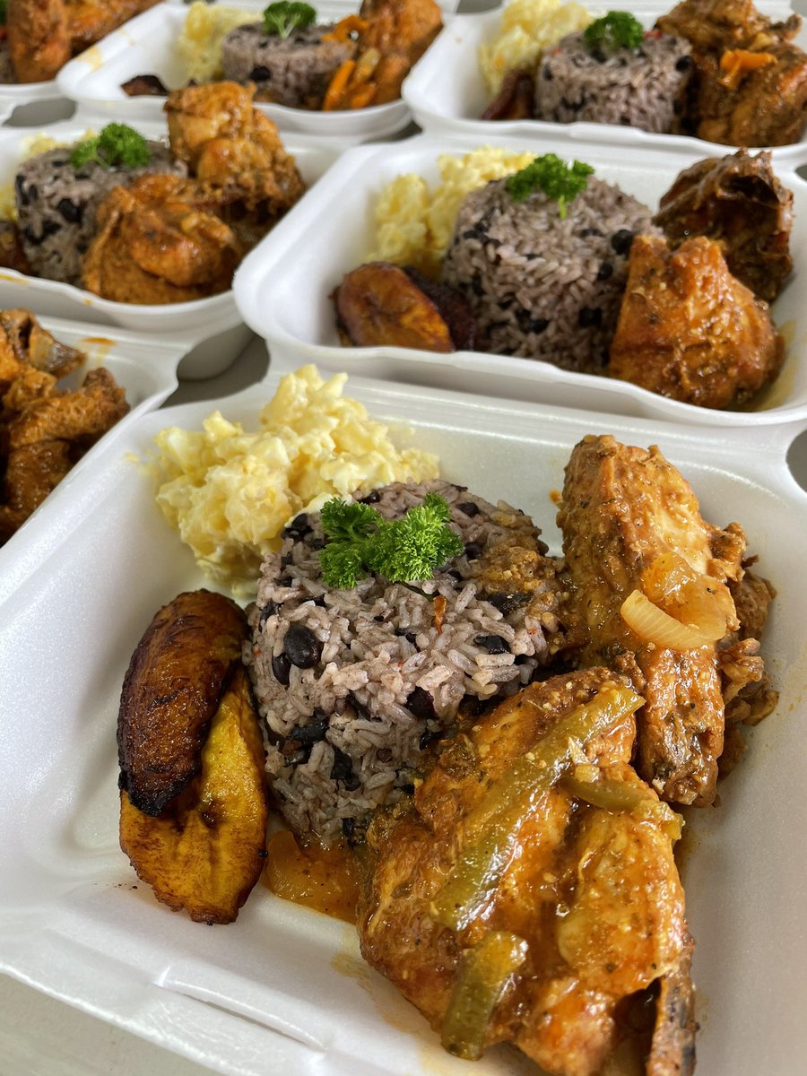 marukitchenpty's tweet photo. Que te pareció este menú? Déjanos en los comentarios lo que te gustaría que tengamos para la próxima semana👇🏻
https://t.co/PGvPpPgRle
#marukitchen #comidapanama #panama🇵🇦 https://t.co/uSJto4Anay