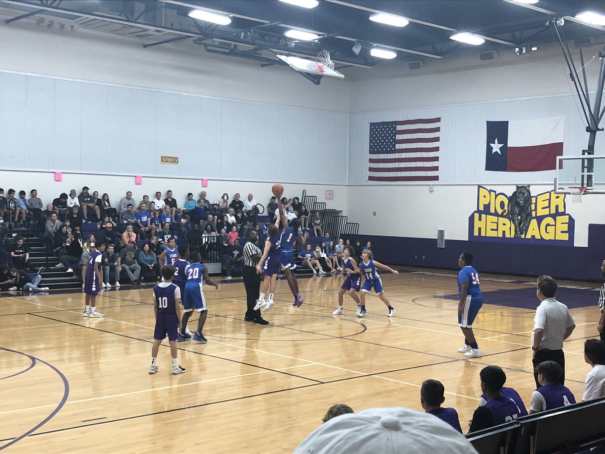 reedybasketball's tweet photo. Great night 

☑️ Give back #AdoptAnAngel
☑️ Break Bread
☑️ Go support future Reedy Lions

#family #runasone #rhsroar 

@phmsboys @reedylions @zlearnmore @reedybooster @AkinsolaNoah @rylen_mitro20 @Connormcgrath05 @WalkerMcDonald7 @lanceboxell @matt_hope1 @RHSCoachWalker https://t.co/X9B90bMIjh