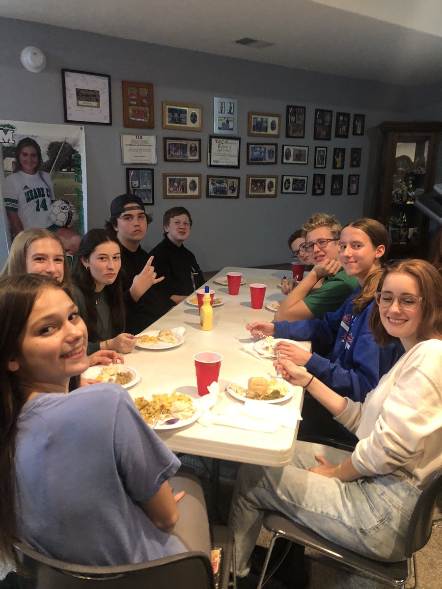 BUMCYOUTH2's tweet photo. TRIBE THANKSGIVING Progressive Dinner Style! Such a fun evening together! Thanks to all of our hosts and our cooks! https://t.co/pryTXeGUKA