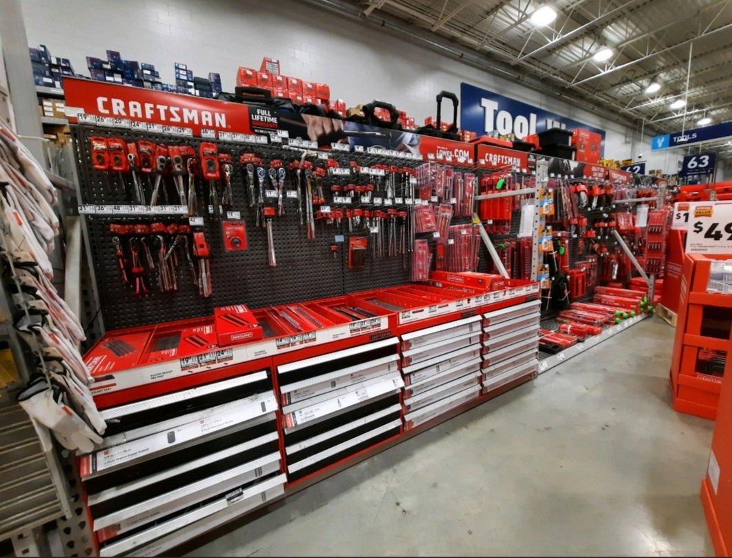 LoweCareers's tweet photo. Lowes store 1914 Dedham,MA. The holiday season is upon us. Lowes has great gifts for everyone.  #Cardboardchallenge #region18 @Bracken73P
@Anthony_Battle1 https://t.co/k9tptx9oXP