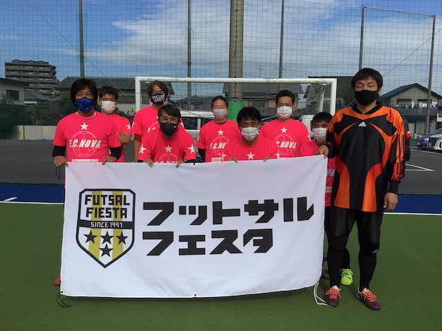 futsalfiesta97's tweet photo. 名古屋WESTフットサルクラブでの東海オーバー45予選では、FC NOVAが代表に決定。東海決勝大会に進出しました。東海オーバー45は11/28の愛知フットサルクラブを残すのみ。リベンジ出場も受付中です。
#名古屋WESTフットサルクラブ
#フットサルフェスタ
#FCNOVA
#JBOY
#TeamAgain
#ミラノFC
#ROCKCAPE https://t.co/2oz9mCvq1X