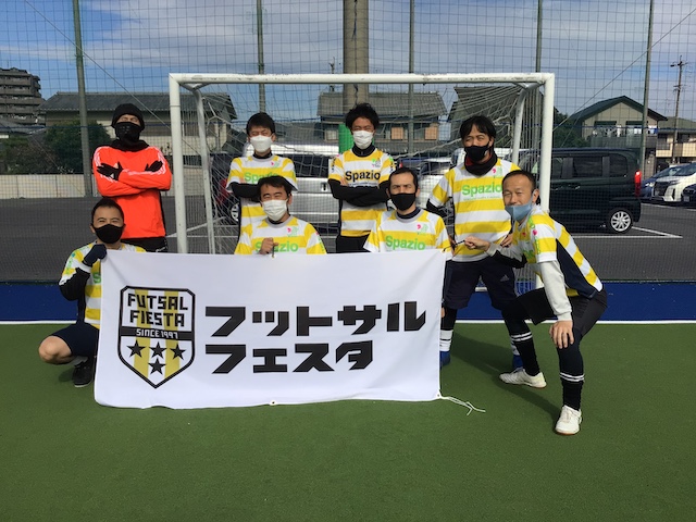 futsalfiesta97's tweet photo. 名古屋WESTフットサルクラブでの東海オーバー45予選では、FC NOVAが代表に決定。東海決勝大会に進出しました。東海オーバー45は11/28の愛知フットサルクラブを残すのみ。リベンジ出場も受付中です。
#名古屋WESTフットサルクラブ
#フットサルフェスタ
#FCNOVA
#JBOY
#TeamAgain
#ミラノFC
#ROCKCAPE https://t.co/2oz9mCvq1X