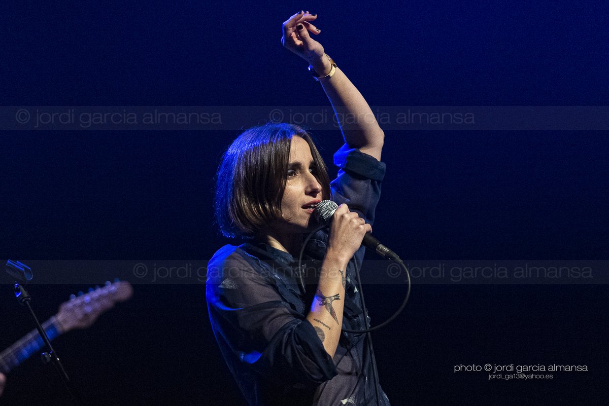 JordiGarciaA's tweet photo. Concierto de @zaharapop en la @BARTSbcn dentro del @FMillenni 17-11-2021 @Concert__Studio #concertStudio #FestivalMillenni
#gira #tour #music #live #onstage #stage @pinkhousemgmt @gozzrecords
📷: @JordiGarciaA https://t.co/8bHj9kHvsM
