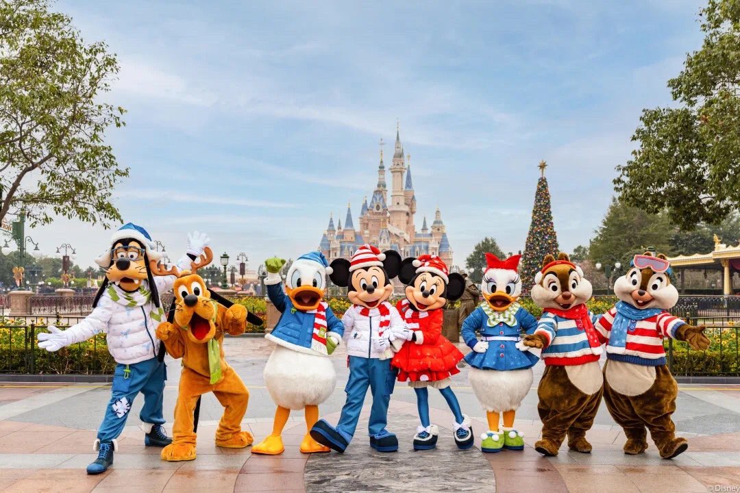 Confira a programação de Natal da Shanghai Disneyland