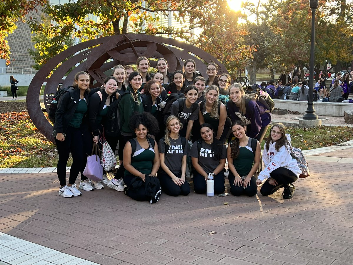 We had a GREAT time at the SFA dance workshop!  Thank you for such a FUN day! Such a beautiful campus!  @SFASpiritTeams <a href="/HumbleISD_Arts/">Humble ISD Fine Arts</a> <a href="/HumbleISD_KPHS/">Kingwood Park HS</a>