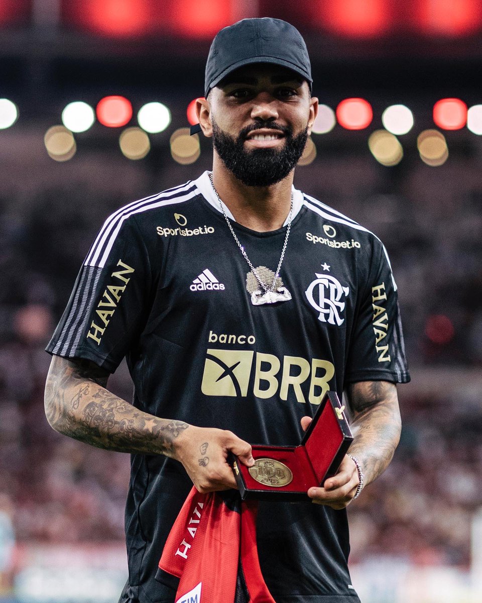 gabigol's tweet photo. Obrigado @Flamengo 🖤🔥 https://t.co/x1XgU3r1v6