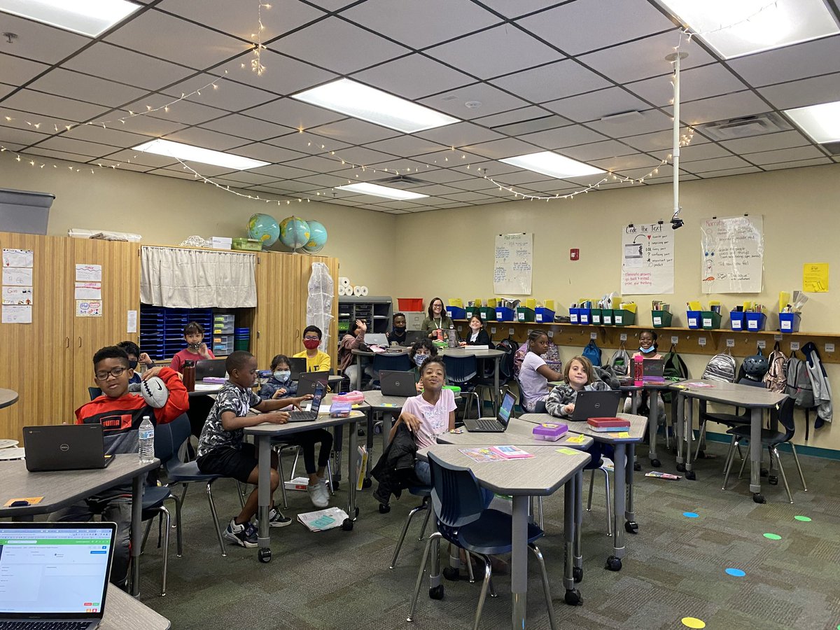 GinaInTech's tweet photo. @BearCreekElem 3rd, 4th &amp; 5th grade- THANK YOU, for always being my “guinea pigs”!!! Our @Edugence online tools mini-lesson was a success!!!!! @BCEmrscottle’s wonderful class was my very first! @GCISDInTech @GCISD #BCEGameChangers https://t.co/8jDWtn3qtx