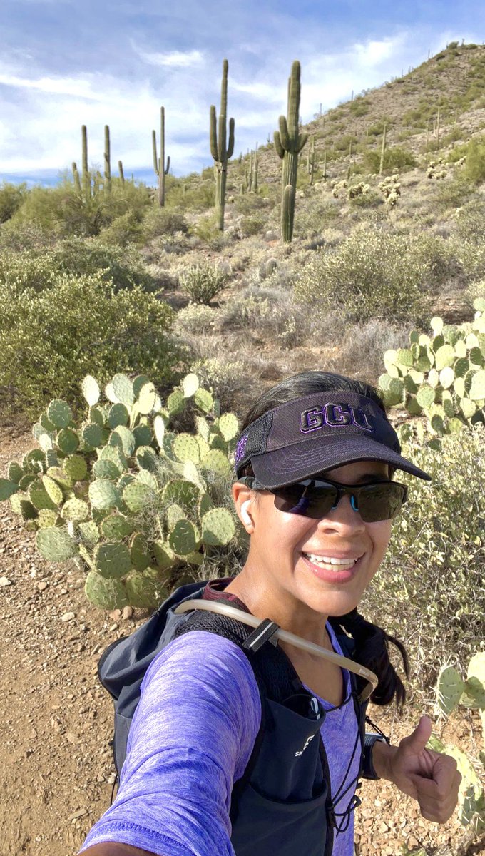 Marce_AZ's tweet photo. 8 trail miles yesterday + 5 trail miles today β
Loving this cooler weather in AZβ¦ AND wearing my @OdloUs jacket & hat! So perfect for this weather!ππΌ #RunHappy #Arizona #AZTrails #RunAZ #TrailRun #Trails #OptOutside #ODLO https://t.co/NgdDTkQwC8