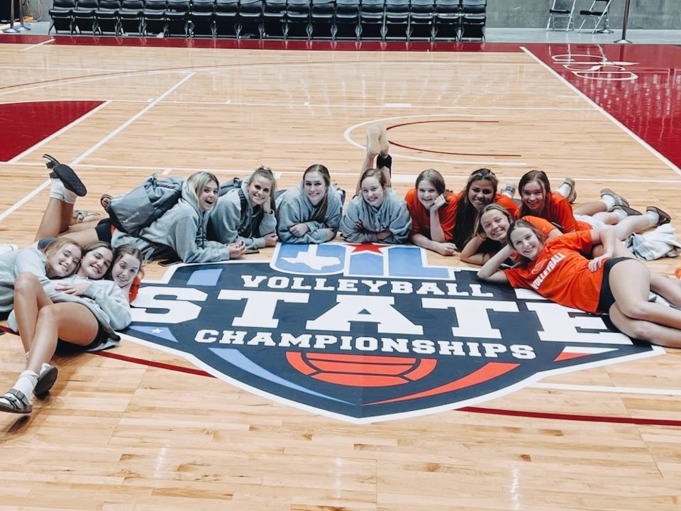 These ladies had an awesome serve and pass practice on the UIL State court this evening! 

Rest up BOBCAT NATION!  Tomorrow is the day!!!🧡🤍🎉💪🏻🏐
