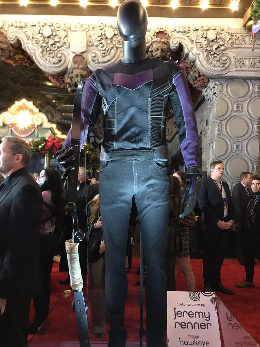 WendyLeeSzany's tweet photo. Just saw the first 2 eps of #Hawkeye. Hailey Steinfeld is perfect as Kate Bishop. Love the chemistry between her and Jeremy Renner. Really enjoyed the first episodes and I can’t wait to see the rest on Disney+ https://t.co/z4eVhzdfBw