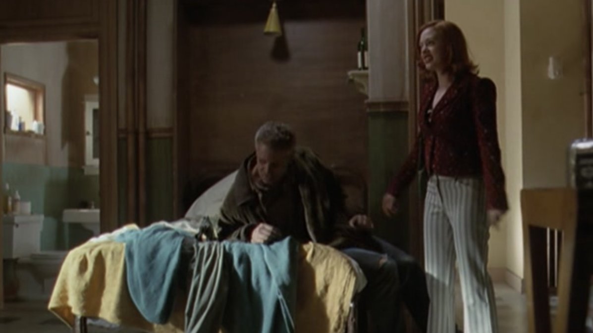 stevmagg's tweet photo. #ColeTurner enlists helps to force a showdown with the sisters, #PaigeMatthews meets her birth father #SamWilder, and #TheFlamingLips play #P3.
<Sam, I Am> debuted on November 17, 2002. #CharmedOG https://t.co/54YUVSsbR4
