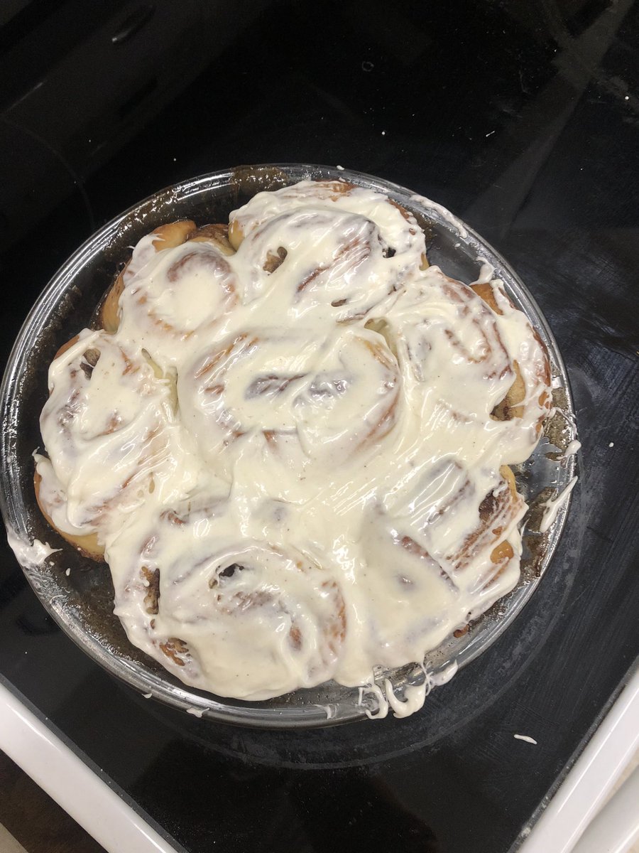 CassidyBreer's tweet photo. Cinnamon roll day(s) in Basic Foods today. Definitely a popular lab day with students. #TritonFACS #WeAreTriton https://t.co/OV1PtiNlWX