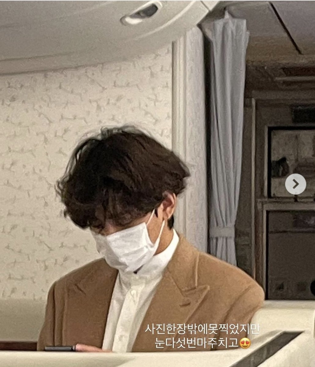 hide01141's tweet photo. 애들 전세기 아니었어요?
이게 무슨일이래? 
전 이제까지 전세기인줄알았는데.. 
전용기인줄알았는데

어떻게 그것도 아니고 다른사람과 함께타며 심지어 지/민이만 다른 좌석인가요? 

아니어떻게 한멤버만 비지니스석 회사가 이제 기전혜택까지도 다 빼네요
미쳤네

출처 : https://t.co/YtiXp4pVUw https://t.co/j8yf4QI6Z6